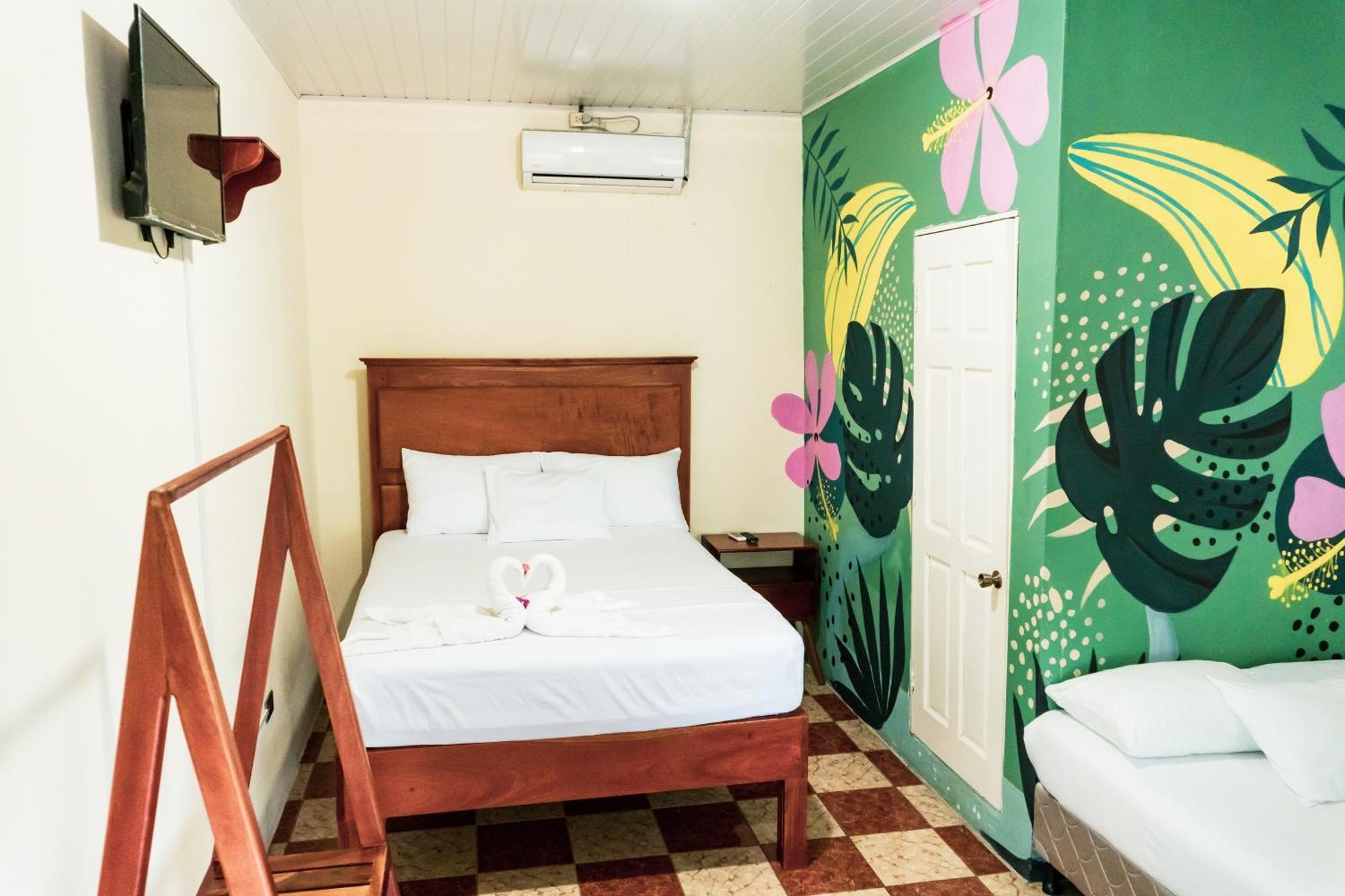 Hostal Eden Moyogalpa Extérieur photo