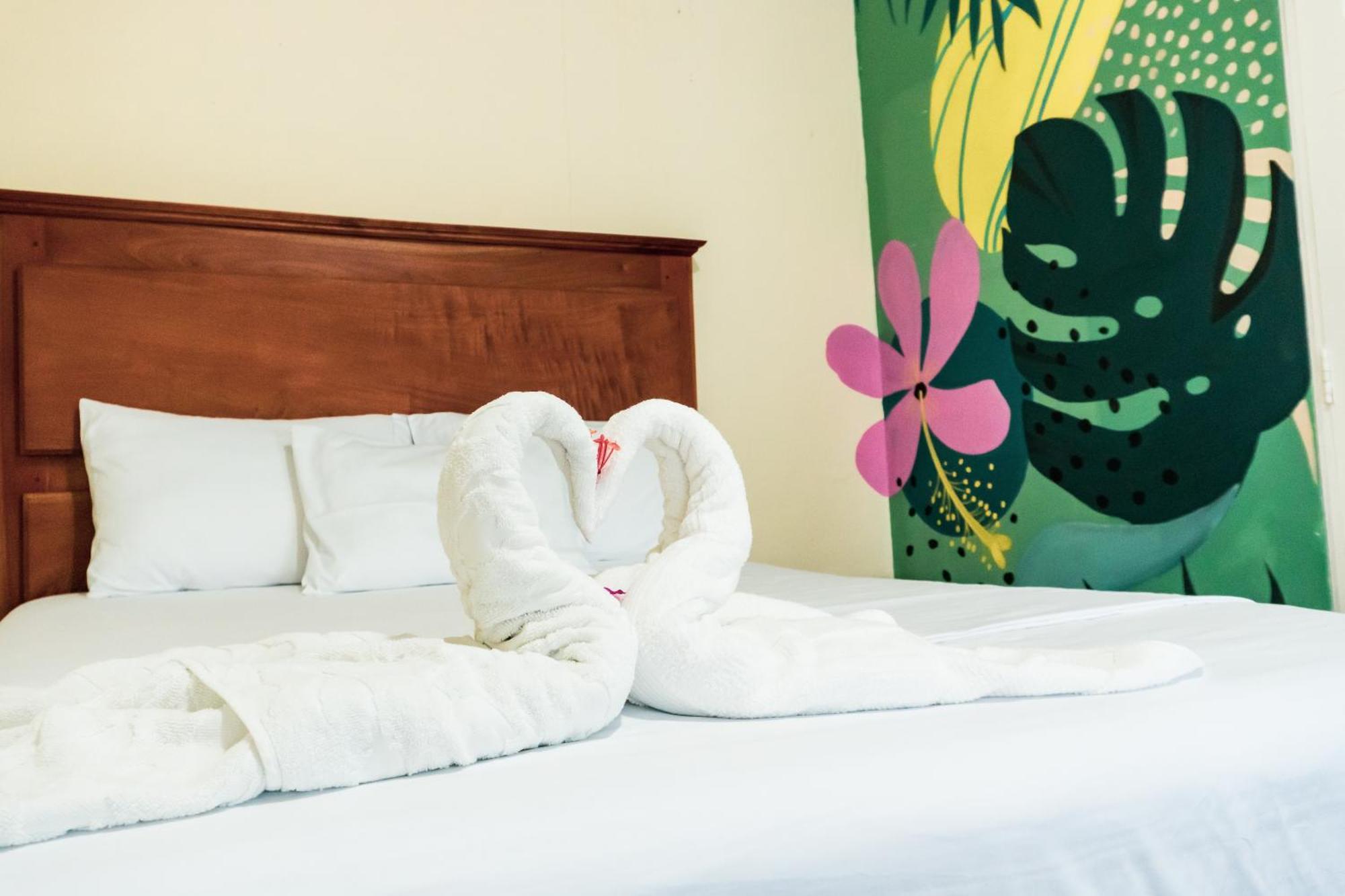 Hostal Eden Moyogalpa Extérieur photo
