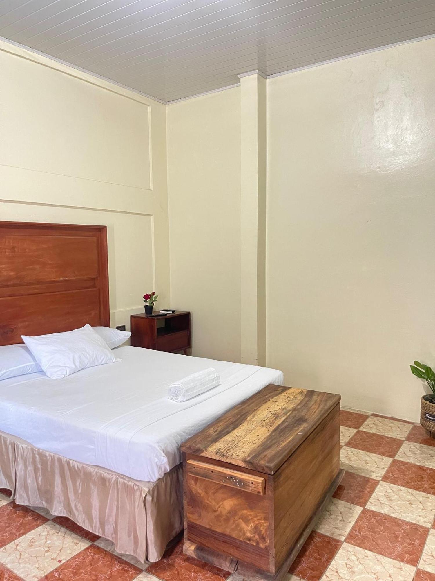 Hostal Eden Moyogalpa Extérieur photo